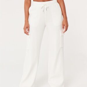 Gilly Hicks Heather Gray Cargo Sweatpants